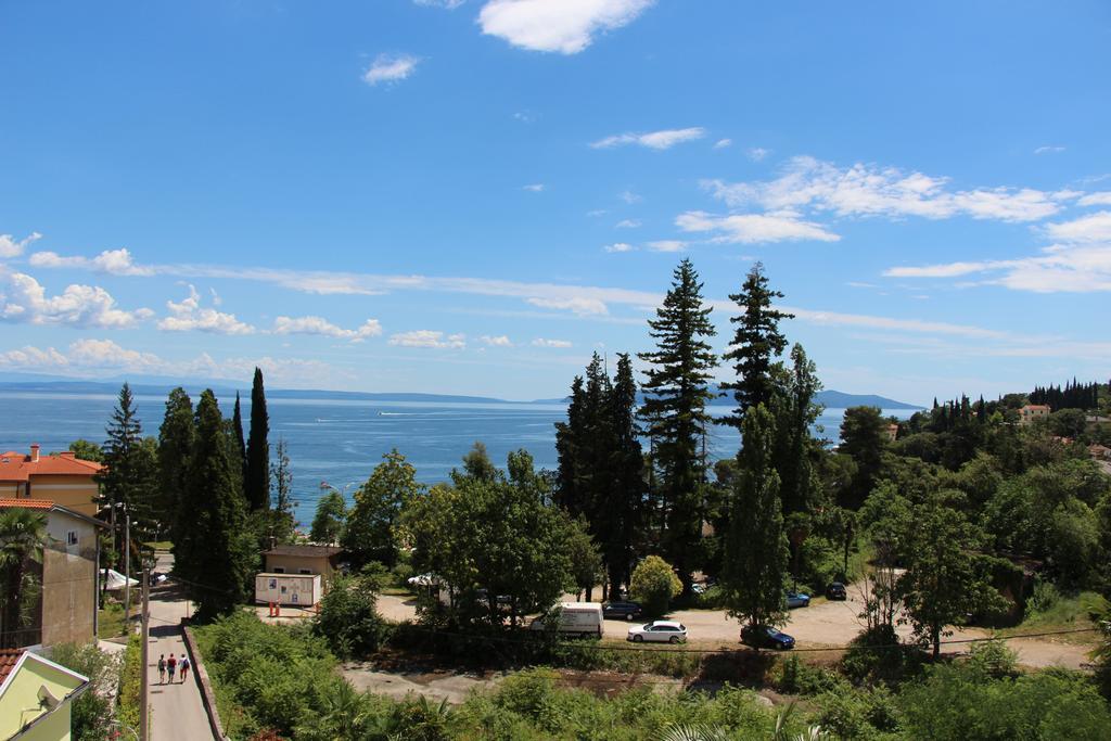 Apartmani Villa Christina Icici Bagian luar foto