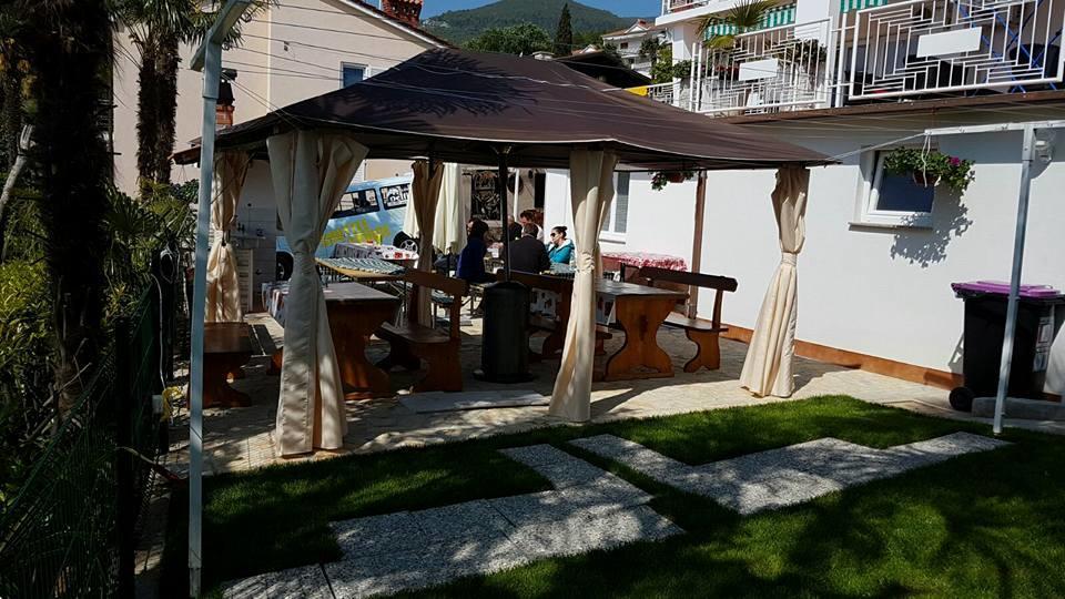 Apartmani Villa Christina Icici Bagian luar foto